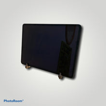 Laden Sie das Bild in den Galerie-Viewer, Handy halter, Tablet halter - Handy Halterung, Tablet Halterung, iPad Halterung, Smartphone Halter - Nachhaltig, Umweltfreundlich, Kein Plastik!